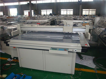 Digital Flatbed Cutter / Corrugated Paper Cutting Machine For Various Materials