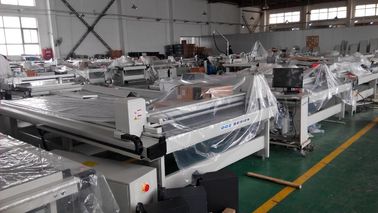 Plastik Dewan PP Lembar Dewan Cutting Mesin Akurasi Tinggi Untuk Iklan