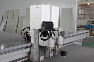 Mesin Pemotong Komposit Disesuaikan Sampel Cutter Plotter Untuk Kain Sofa