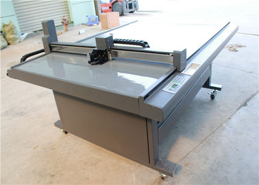 CNC Mesin Pemotong Kain Osilasi Berosilasi, Pemotong Sampel Kain 1000 Mm / S
